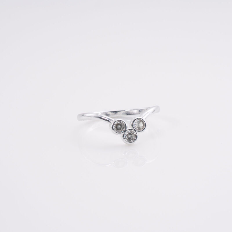 Anillo Corona, Trio de Circonitas Redondas T.15