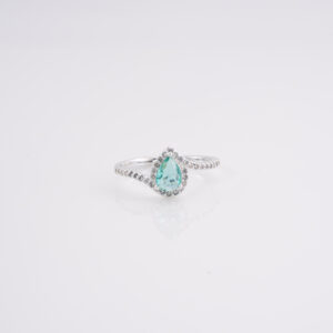 Anillo Gota de Agua, Circonita Agua Marina, Rodeado de Pequeñas Circonitas Blancas T.16,5